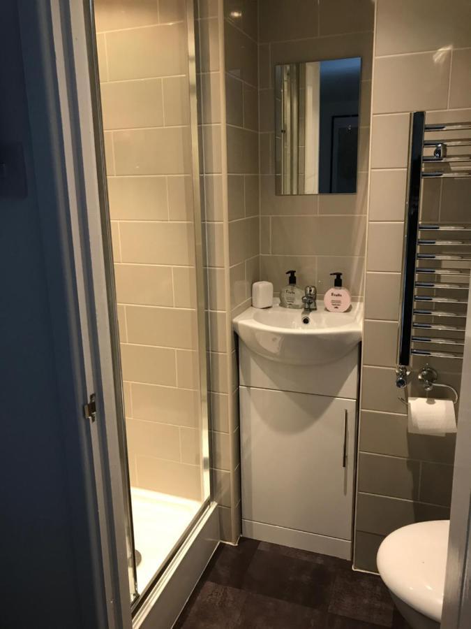 Cwtch Farm Bed & Breakfast Ystalyfera Zewnętrze zdjęcie