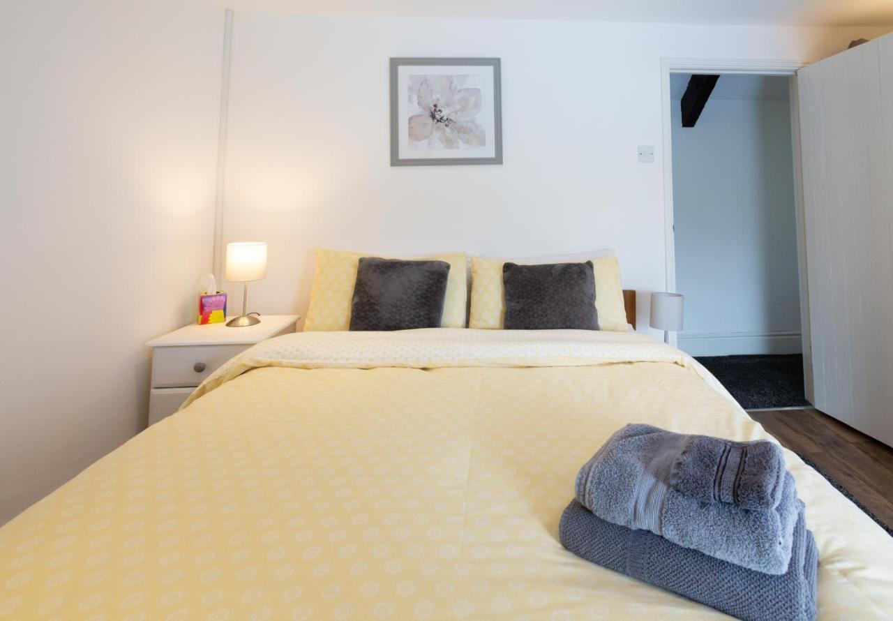 Cwtch Farm Bed & Breakfast Ystalyfera Zewnętrze zdjęcie